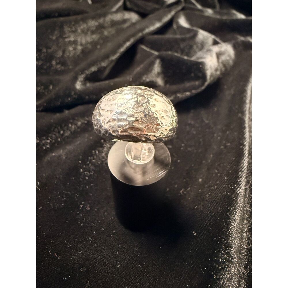 Retired James Avery Sterling Silver Hammered Dome Ring size 3.25 - Picture 3 of 8
